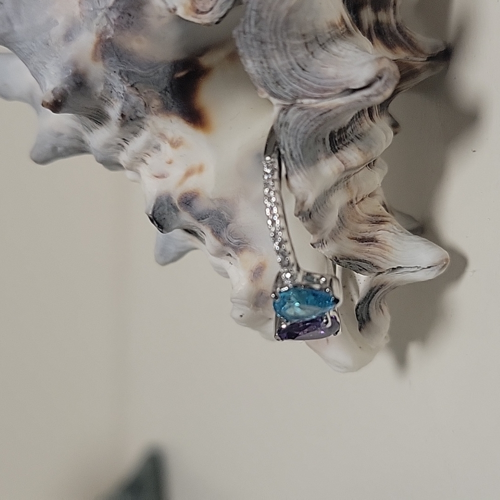 Blue and amethyst pear-shaped CZ ring - Picture 6 of 10